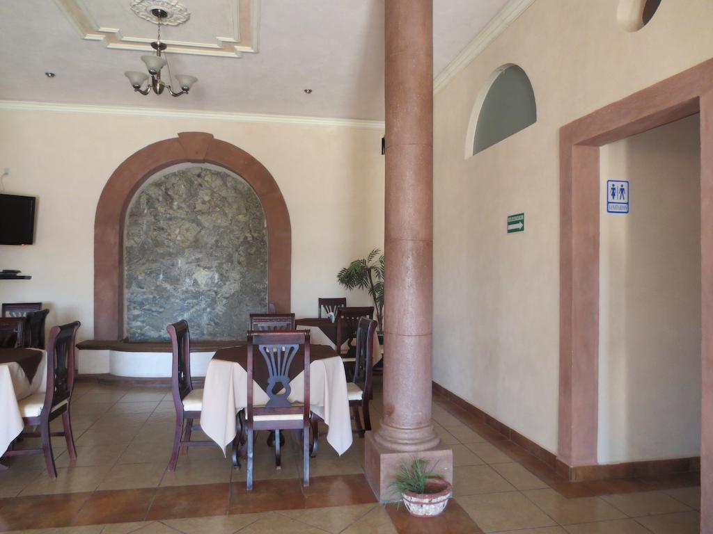 Casa Celia Hotel Restaurante Bernal Exterior foto